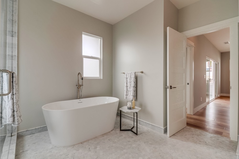 Virtual tour photo 50 of 80 for 4925 Emelene St