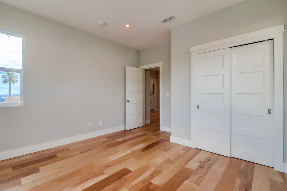 Virtual tour photo 61 of 80 for 4925 Emelene St