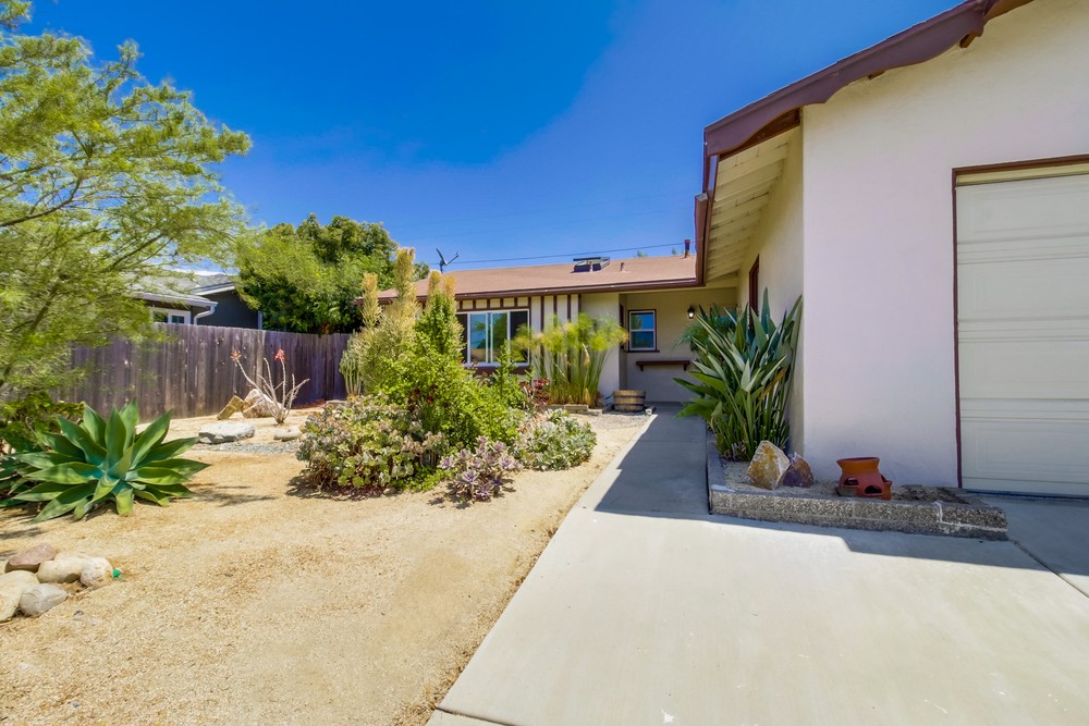 Virtual tour photo 6 of 52 for 4925 Rebel Rd