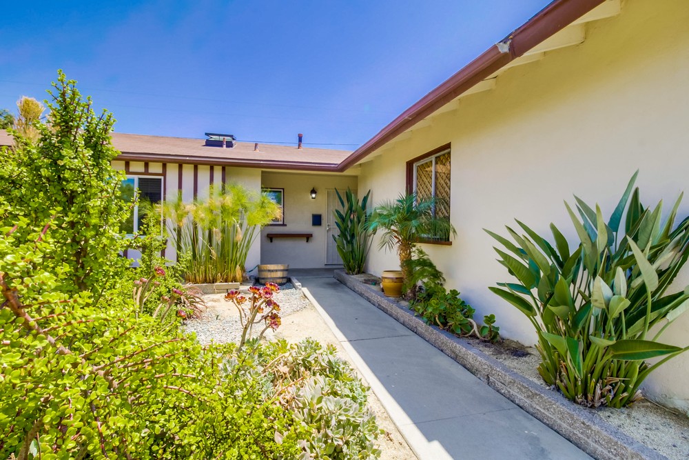 Virtual tour photo 7 of 52 for 4925 Rebel Rd