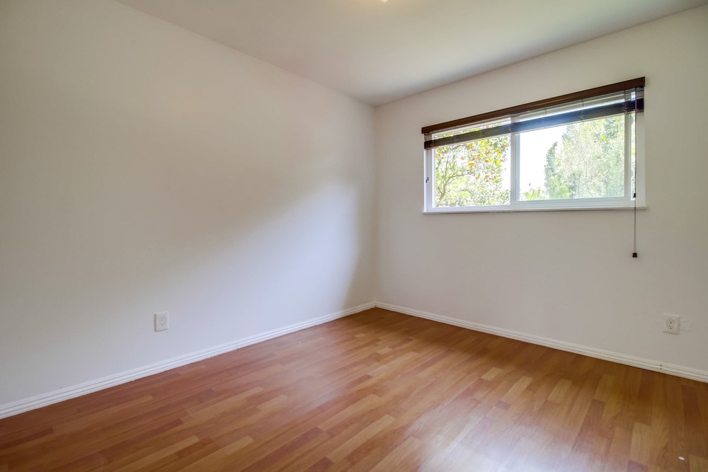 Virtual tour photo 31 of 52 for 4925 Rebel Rd