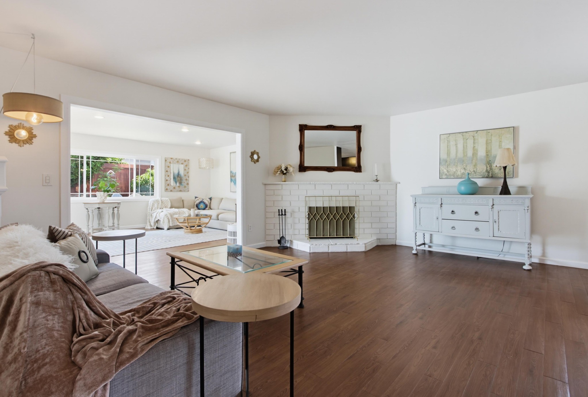 Virtual tour photo 11 of 45 for 4925 Siesta Dr