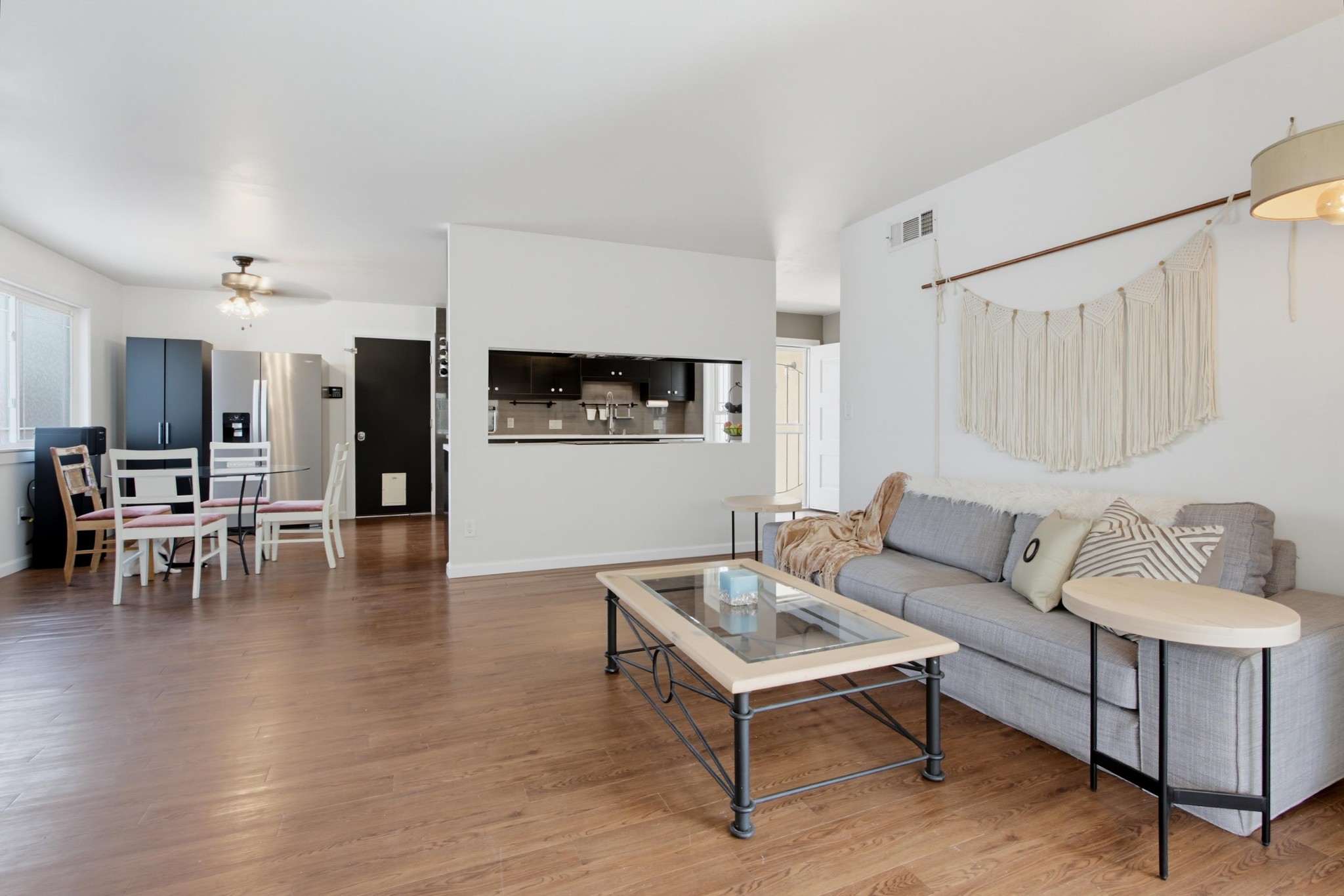 Virtual tour photo 14 of 45 for 4925 Siesta Dr