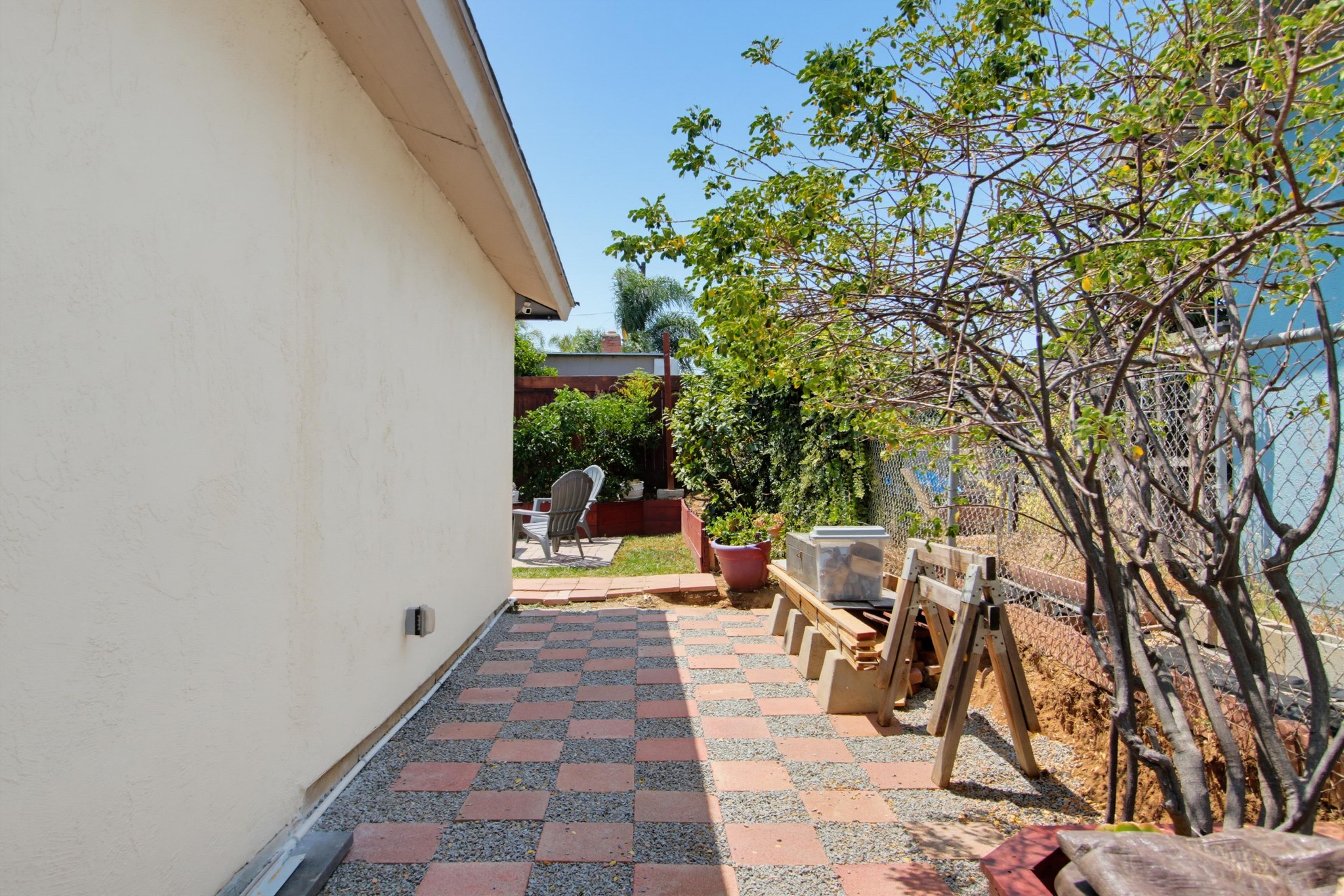 Virtual tour photo 44 of 45 for 4925 Siesta Dr