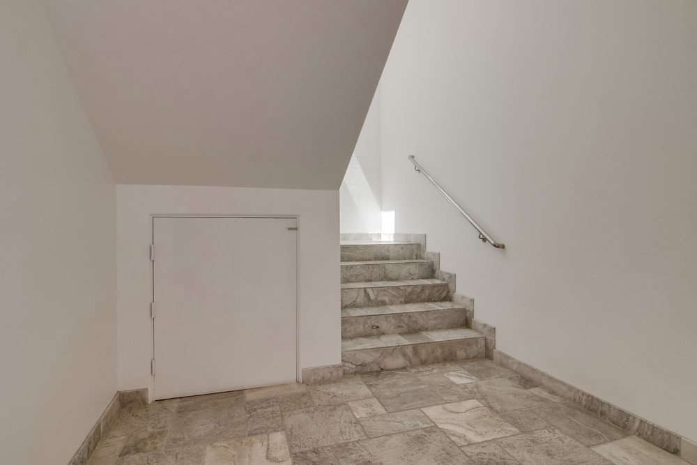 Virtual tour photo 12 of 112 for 4926 Crystal Dr