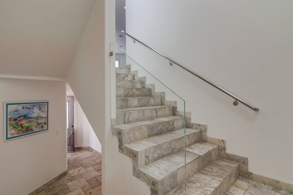 Virtual tour photo 13 of 112 for 4926 Crystal Dr