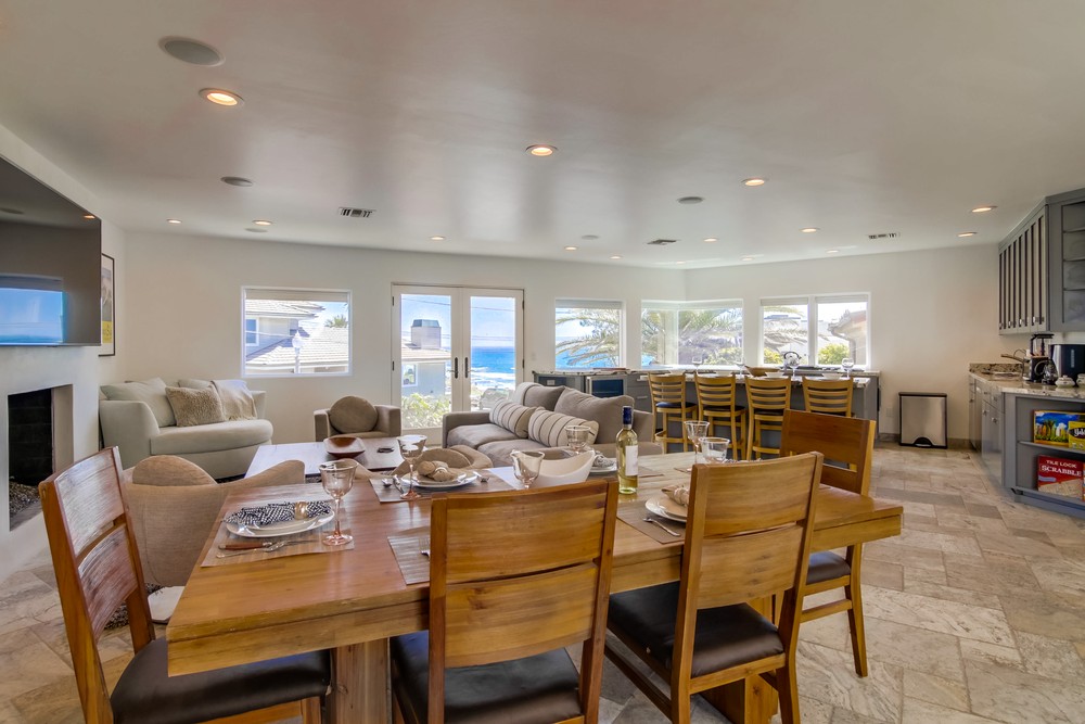 Virtual tour photo 20 of 112 for 4926 Crystal Dr