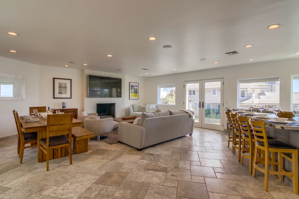 Virtual tour photo 22 of 112 for 4926 Crystal Dr