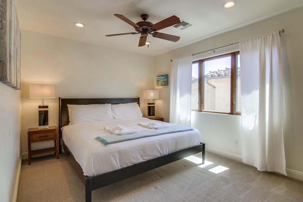 Virtual tour photo 33 of 112 for 4926 Crystal Dr