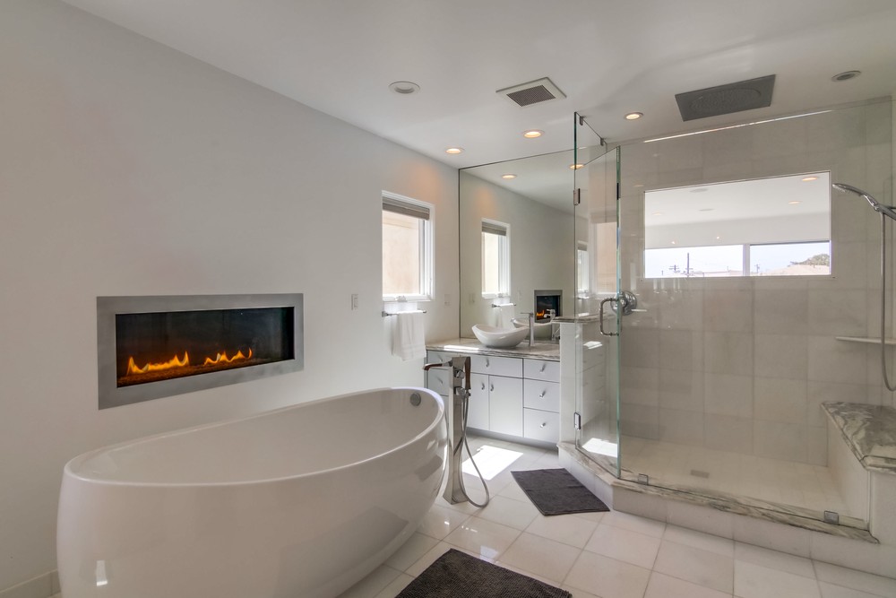 Virtual tour photo 51 of 112 for 4926 Crystal Dr