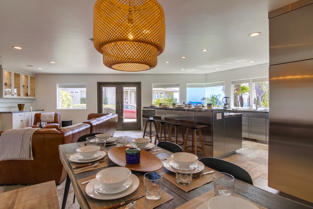 Virtual tour photo 65 of 112 for 4926 Crystal Dr