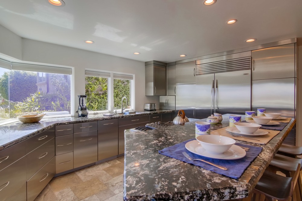 Virtual tour photo 70 of 112 for 4926 Crystal Dr