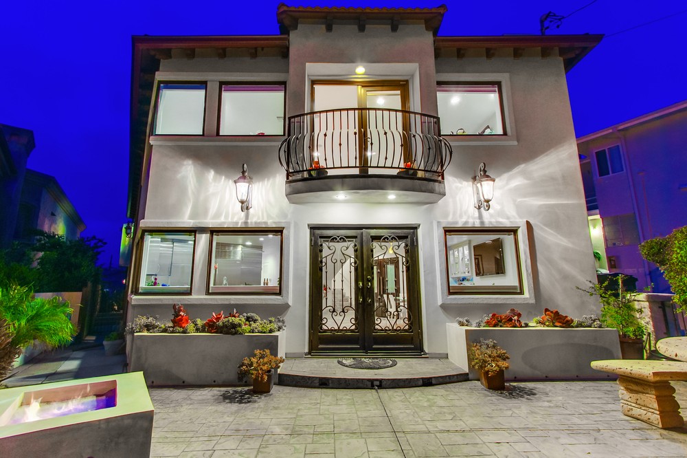 Virtual tour photo 7 of 60 for 4928 Crystal Drive