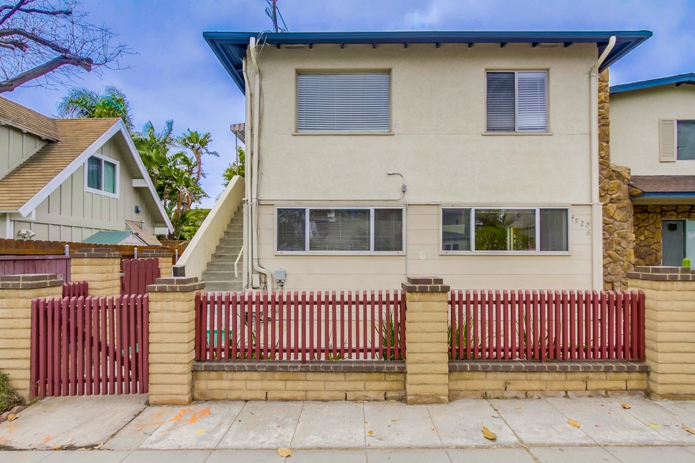 Virtual tour photo 3 of 32 for 4928 Mission Blvd