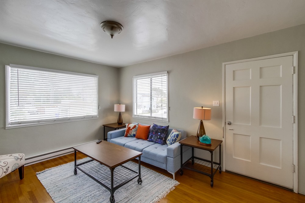 Virtual tour photo 9 of 32 for 4928 Mission Blvd