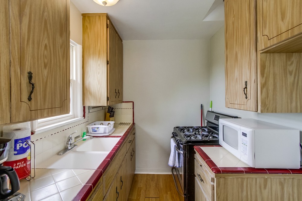 Virtual tour photo 15 of 32 for 4928 Mission Blvd