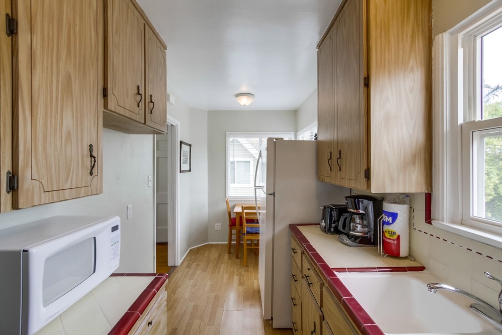 Virtual tour photo 16 of 32 for 4928 Mission Blvd