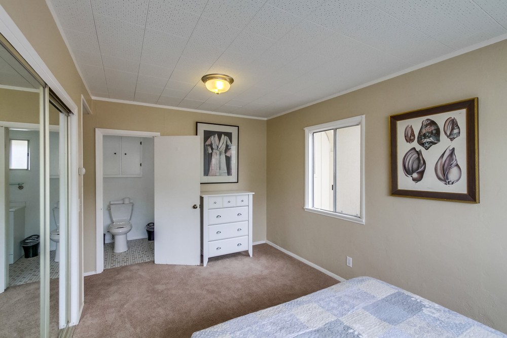 Virtual tour photo 29 of 32 for 4928 Mission Blvd