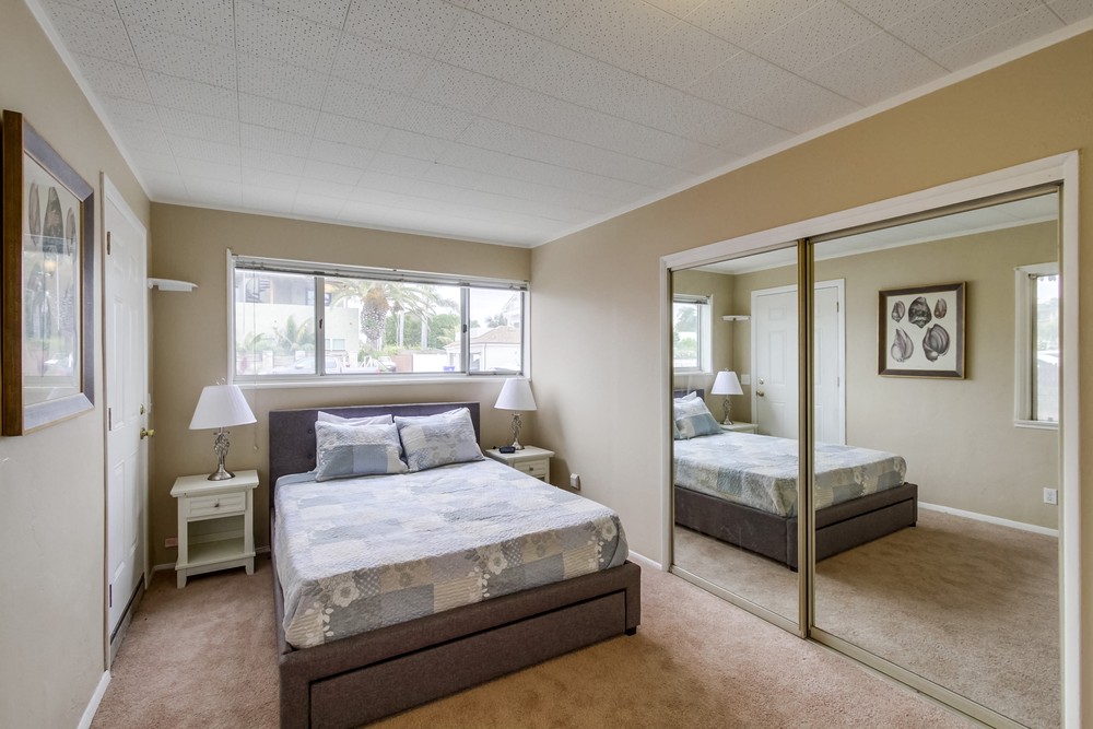 Virtual tour photo 30 of 32 for 4928 Mission Blvd