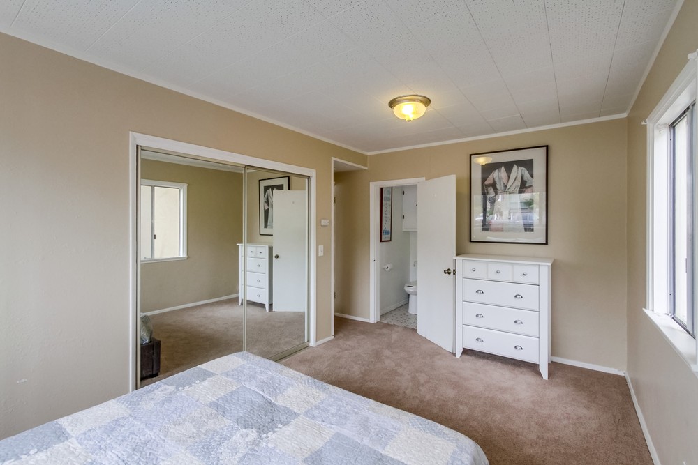 Virtual tour photo 31 of 32 for 4928 Mission Blvd