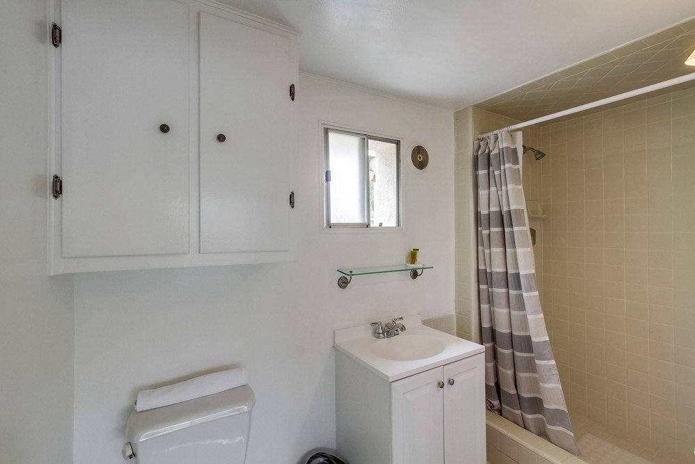 Virtual tour photo 33 of 32 for 4928 Mission Blvd