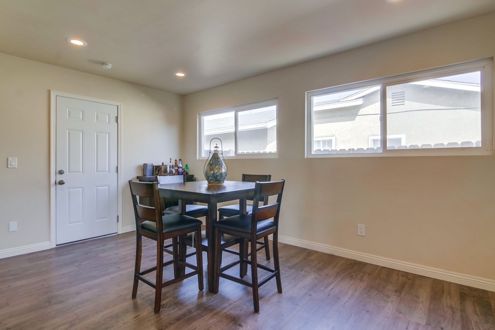 Virtual tour photo 12 of 35 for 493 Briarwood Rd