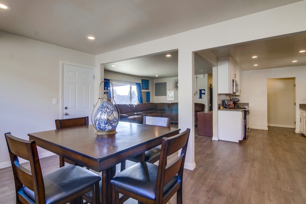 Virtual tour photo 15 of 35 for 493 Briarwood Rd