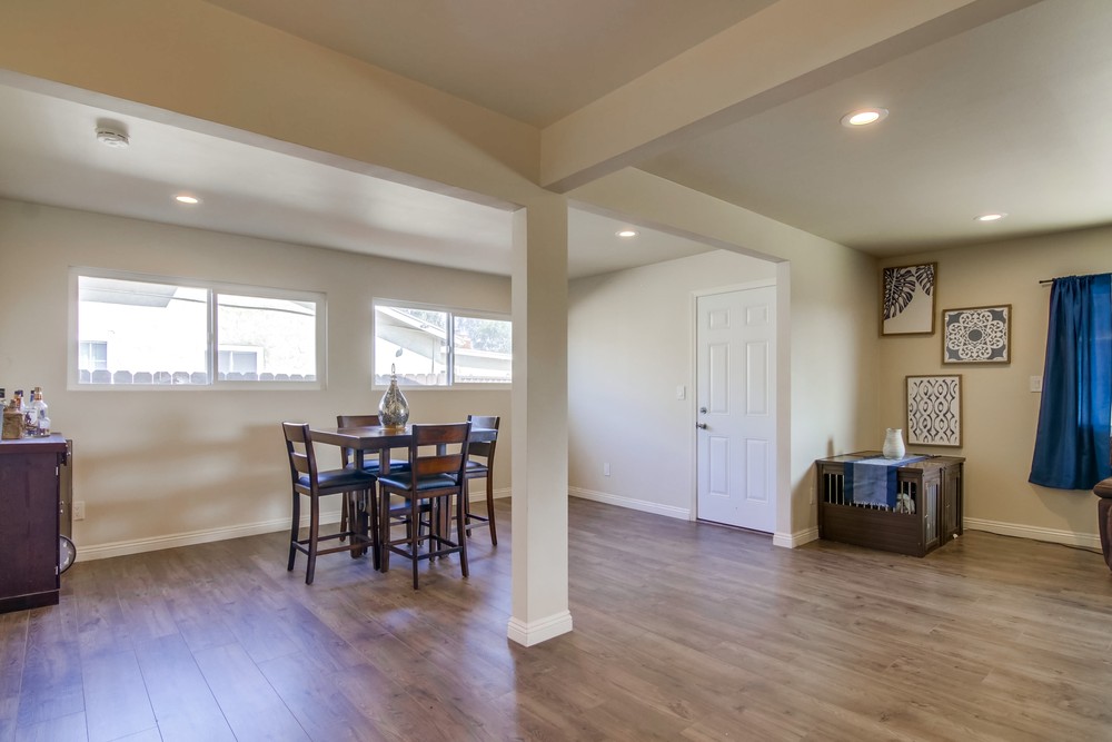 Virtual tour photo 16 of 35 for 493 Briarwood Rd