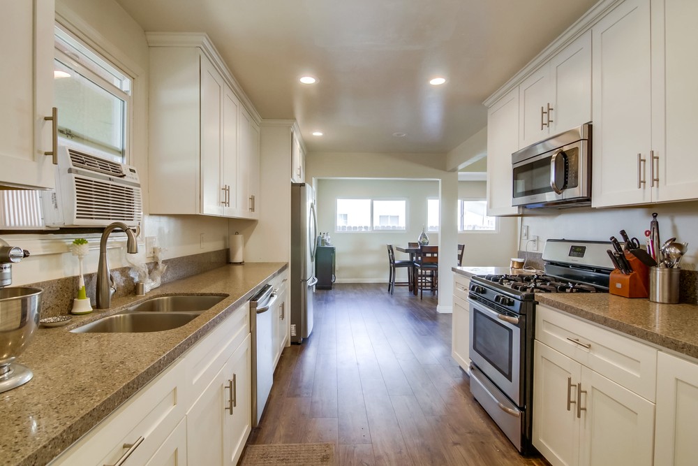 Virtual tour photo 23 of 35 for 493 Briarwood Rd