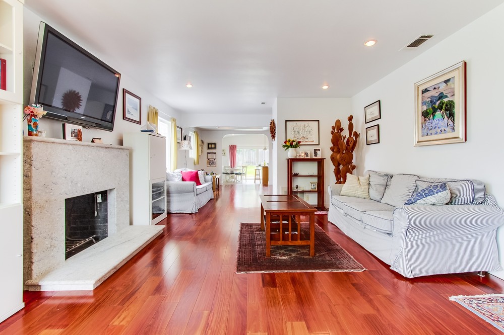Virtual tour photo 6 of 34 for 4930 Emelene Street