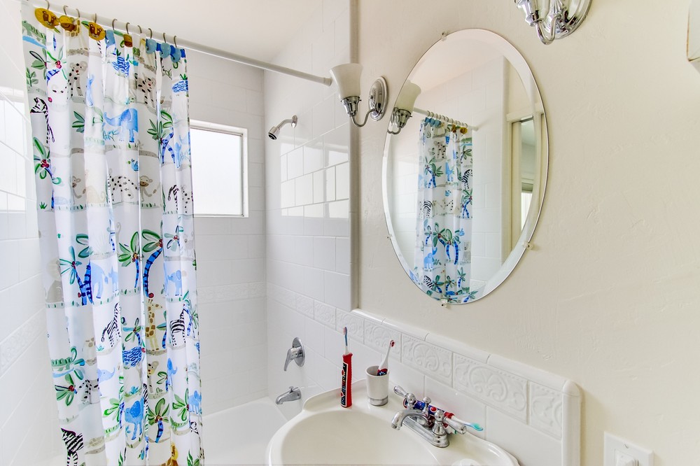Virtual tour photo 28 of 34 for 4930 Emelene Street