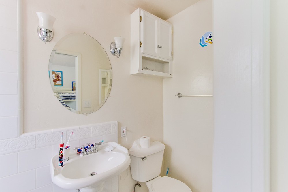Virtual tour photo 29 of 34 for 4930 Emelene Street