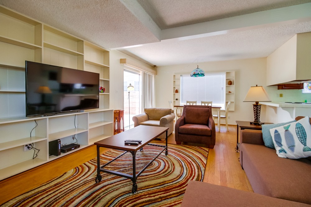 Virtual tour photo 10 of 37 for 4930 Mission Blvd