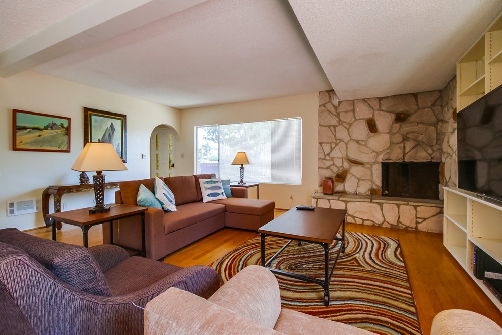 Virtual tour photo 11 of 37 for 4930 Mission Blvd