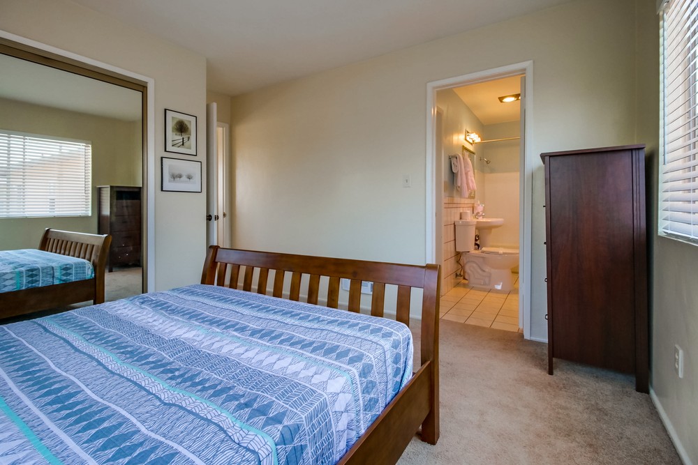 Virtual tour photo 21 of 37 for 4930 Mission Blvd