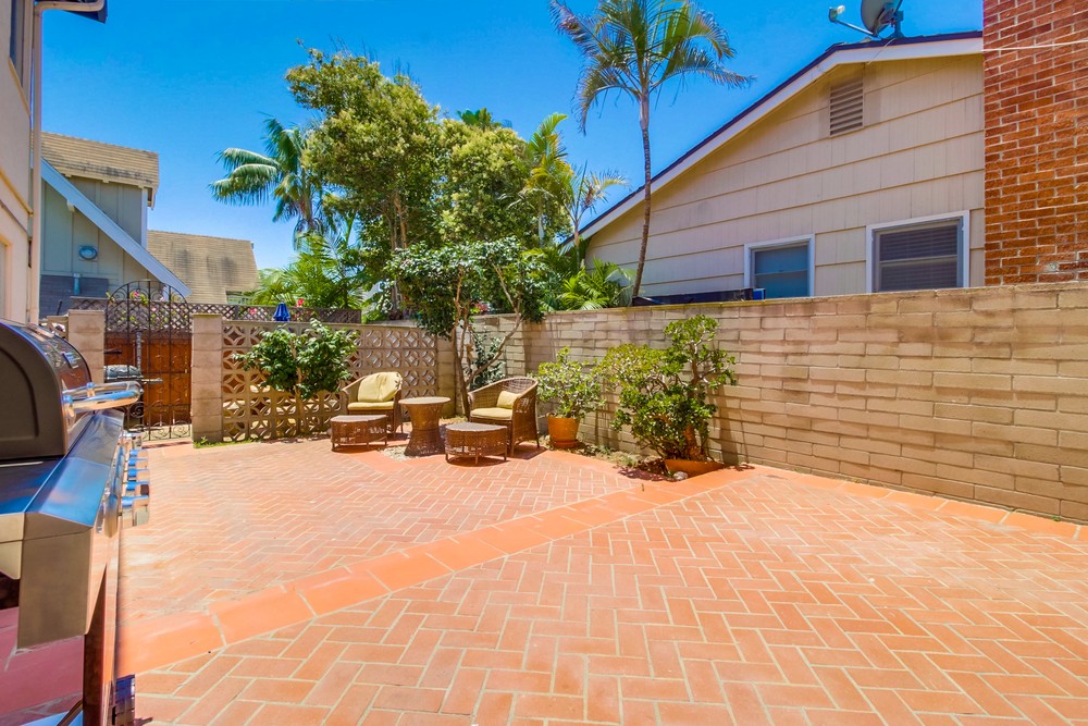 Virtual tour photo 31 of 37 for 4930 Mission Blvd