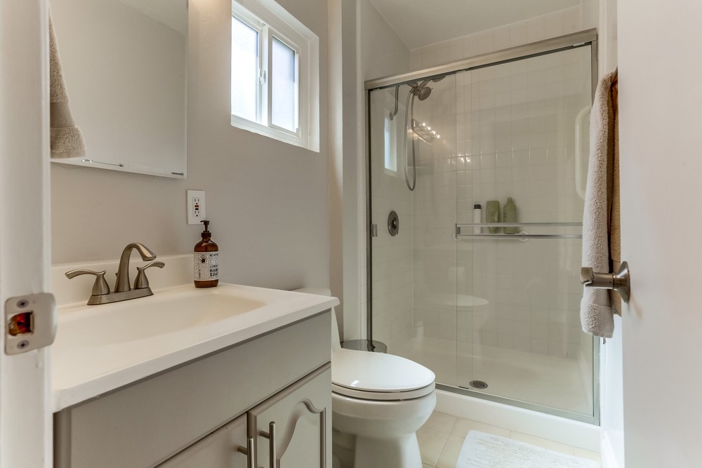 Virtual tour photo 24 of 36 for 4932 Hidalgo Ave