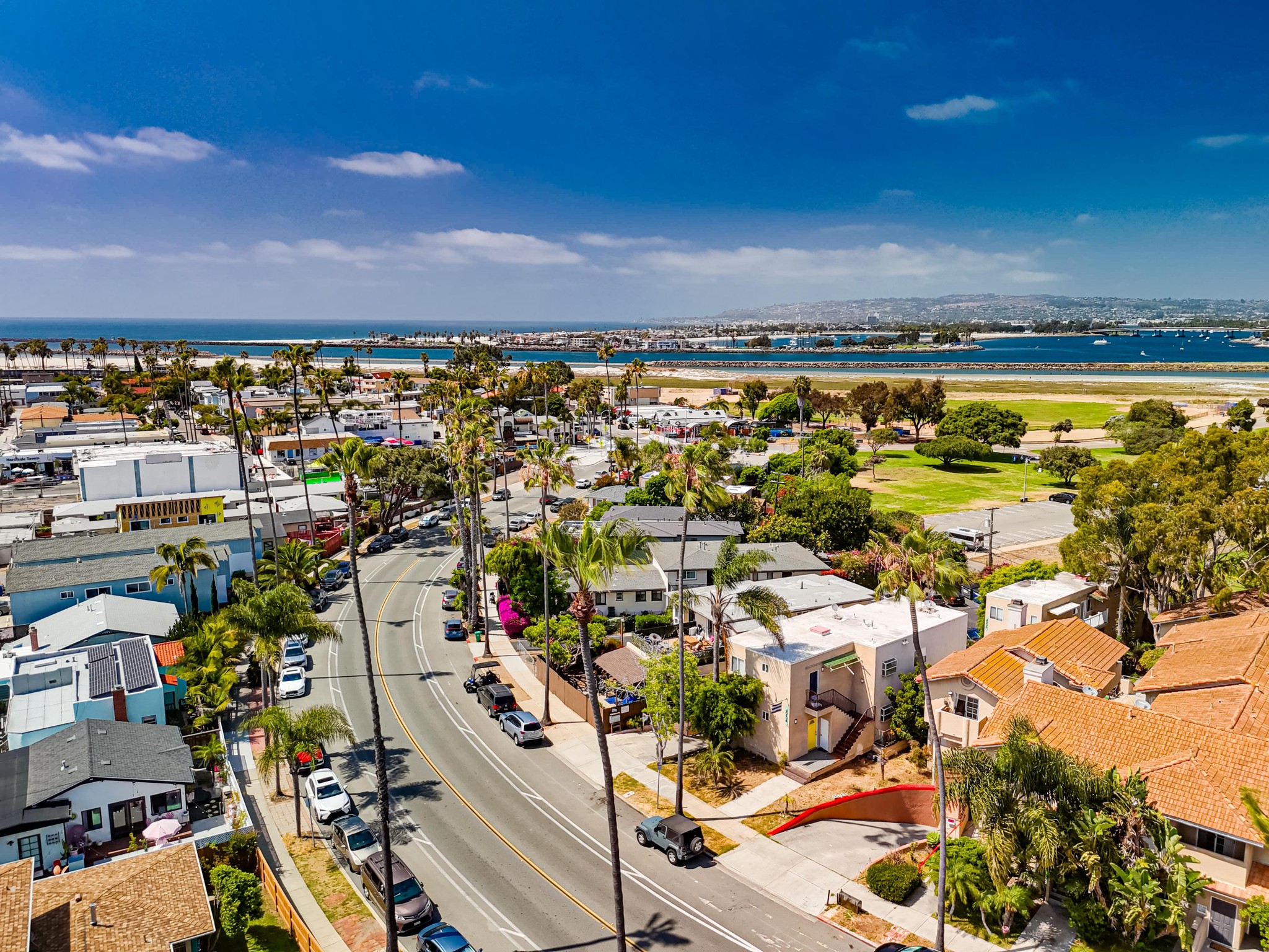 Virtual tour photo 17 of 19 for 4934-36 W Point Loma Blvd