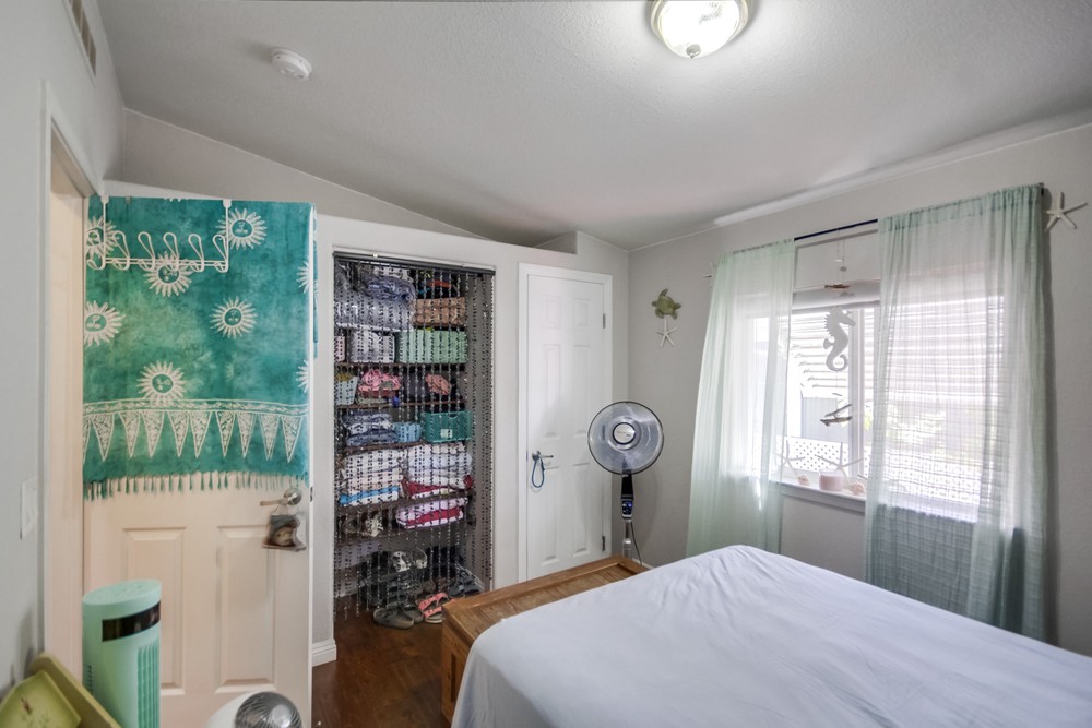 Virtual tour photo 26 of 36 for 4934 Old Cliffs Rd