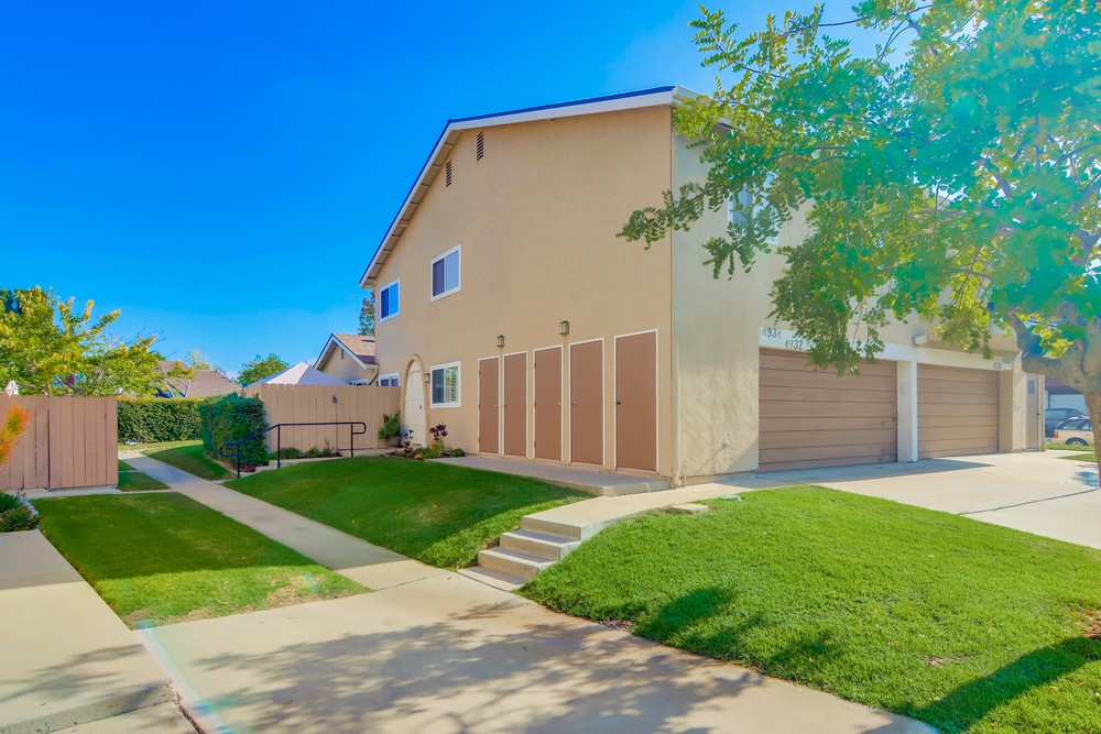 Virtual tour photo 3 of 44 for 4934 Via Lapiz