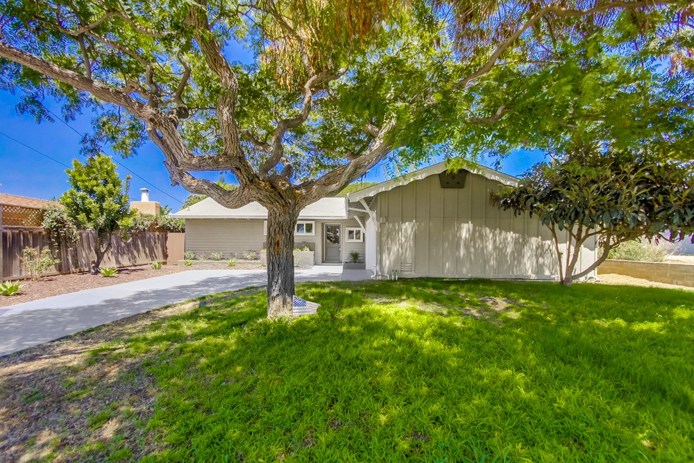 Virtual tour photo 4 of 36 for 4940 Mt Harris Dr