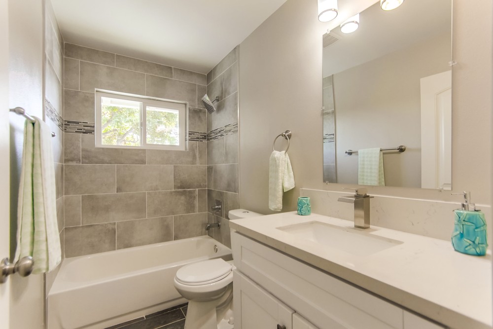 Virtual tour photo 29 of 36 for 4940 Mt Harris Dr