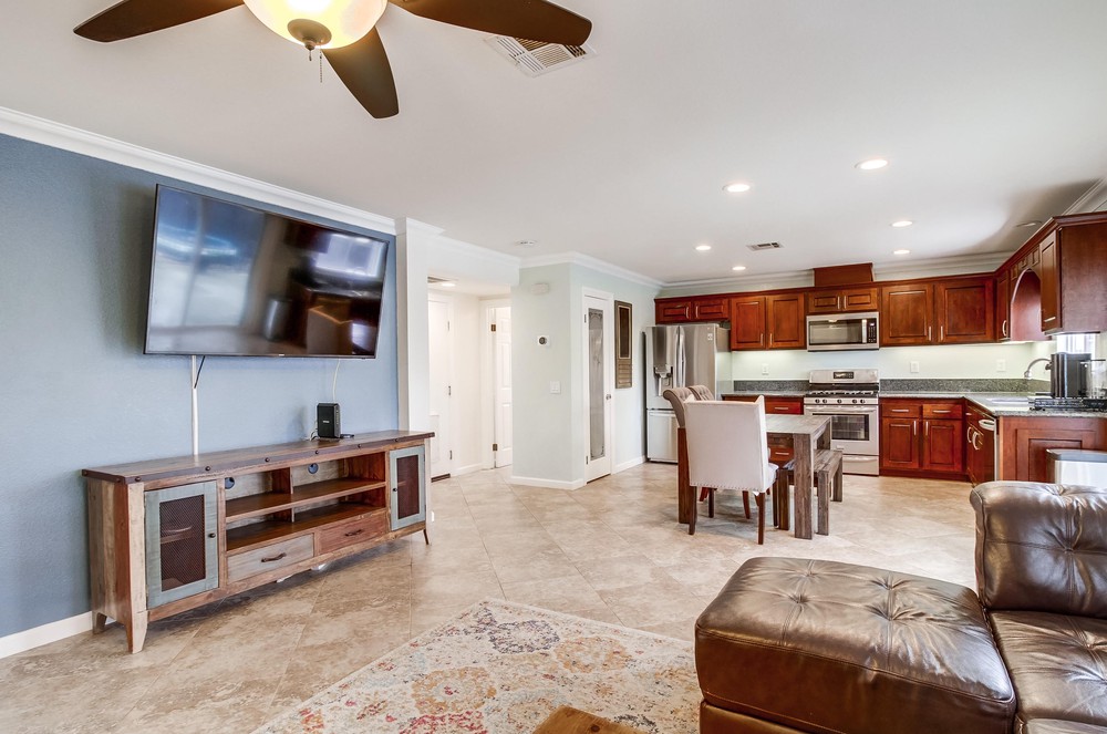 Virtual tour photo 17 of 79 for 4941 Lemat Pl