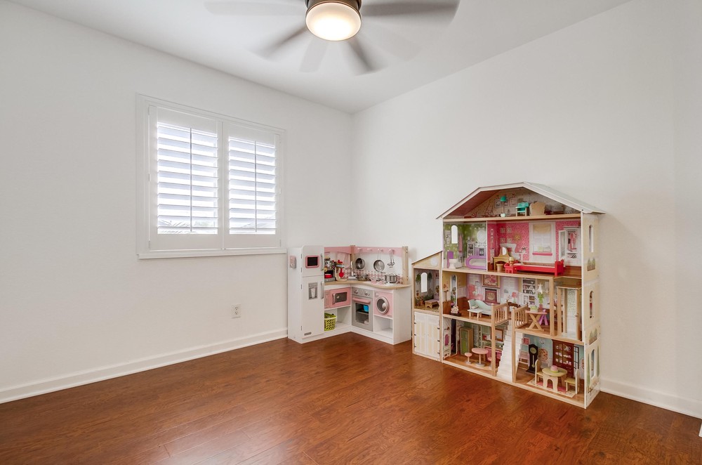 Virtual tour photo 33 of 79 for 4941 Lemat Pl