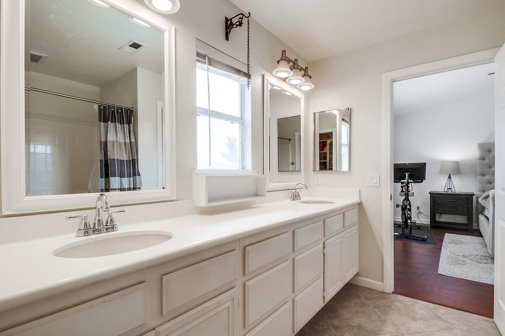 Virtual tour photo 47 of 79 for 4941 Lemat Pl