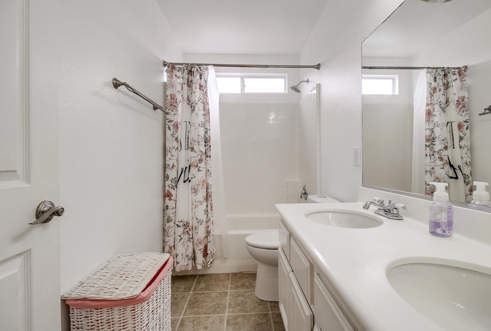 Virtual tour photo 56 of 79 for 4941 Lemat Pl