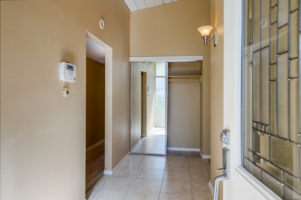 Virtual tour photo 10 of 53 for 4942 Baja Ct
