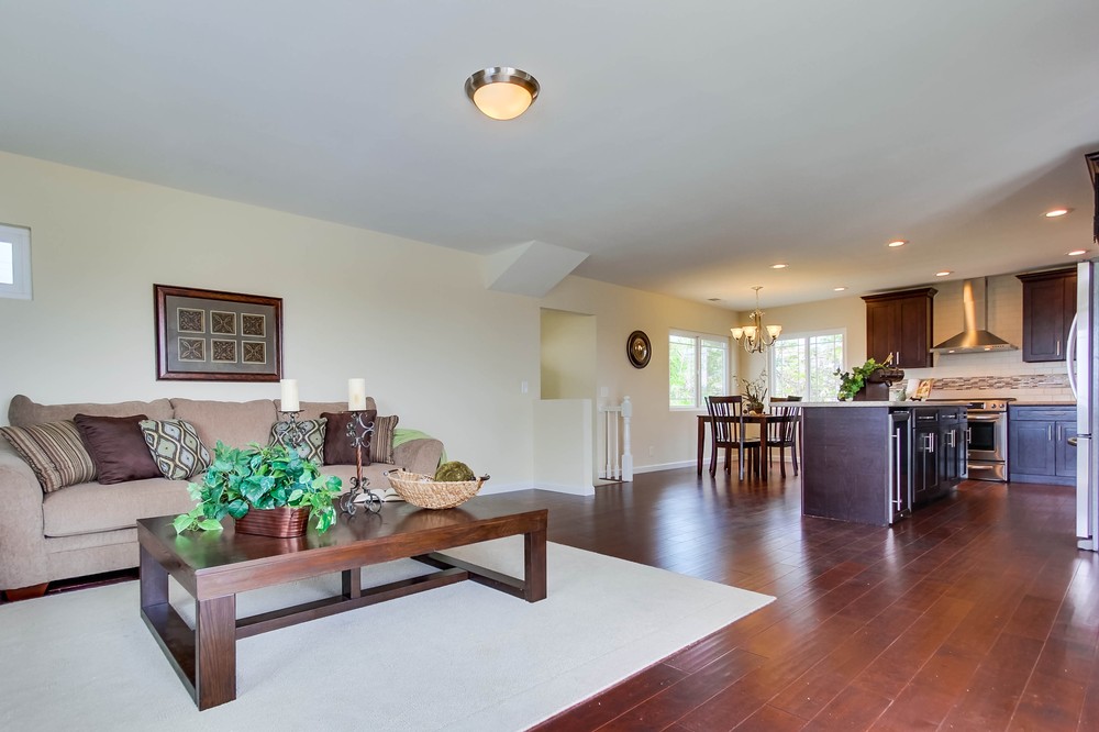 Virtual tour photo 14 of 45 for 4943 Lillian Street