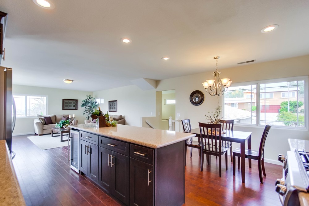 Virtual tour photo 21 of 45 for 4943 Lillian Street