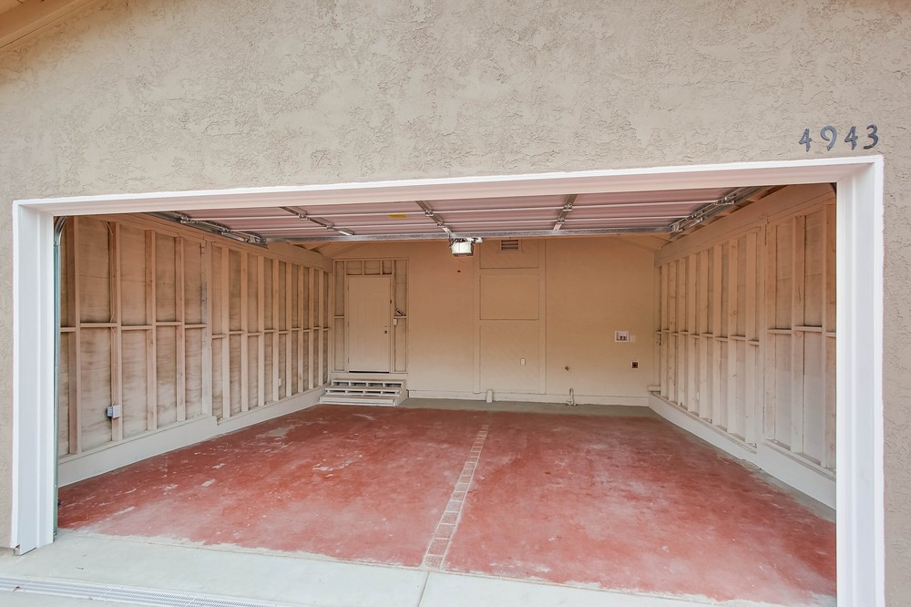 Virtual tour photo 34 of 45 for 4943 Lillian Street